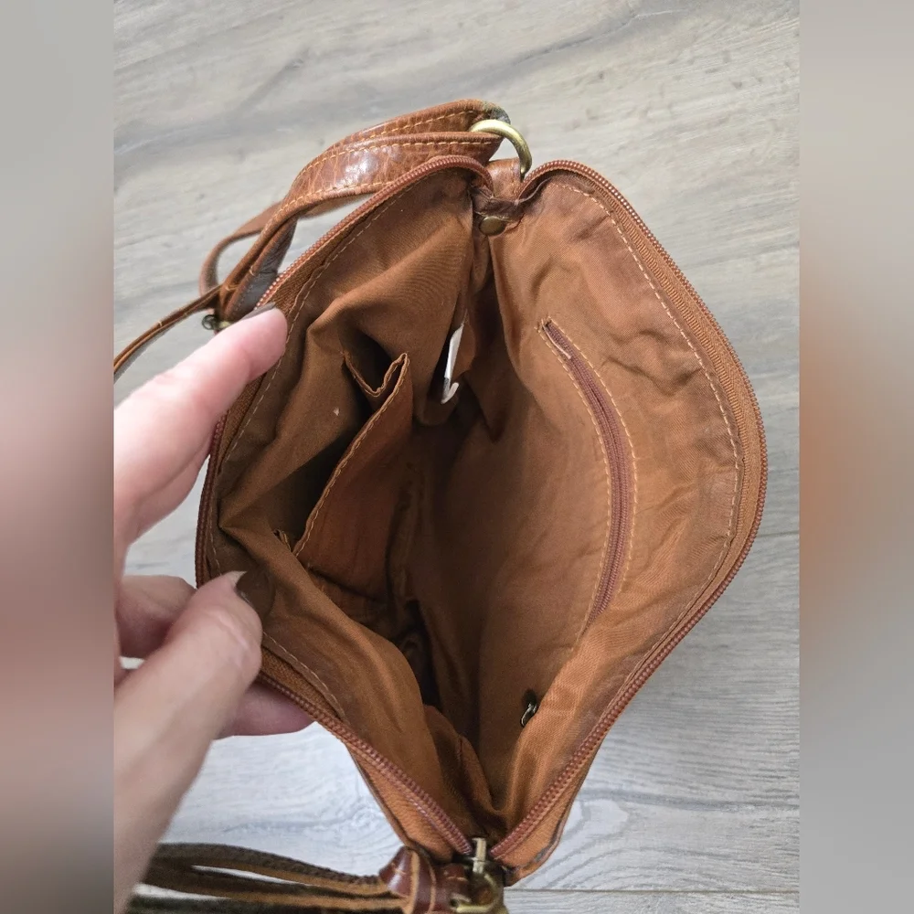Valenchi 100% Leather Brown Shoulder Crossbody Bag Heritage